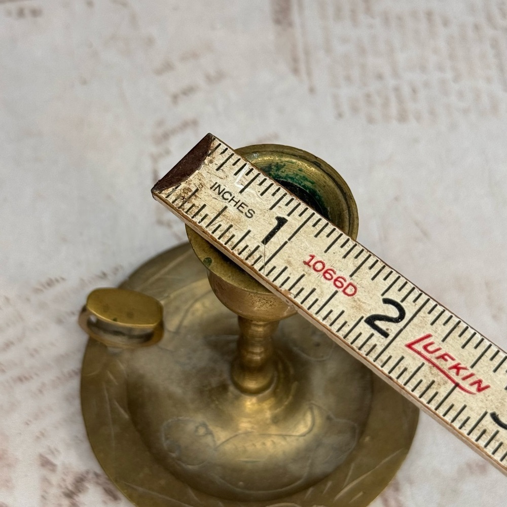 Vintage Chinese Brass Chamberstick Candlestick Carp Etched Saucer - Picture 8 of 9